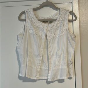 Vintage White Sleeveless Lace Trim Top